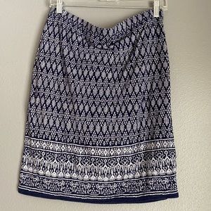 Lightweight tribal print skirt